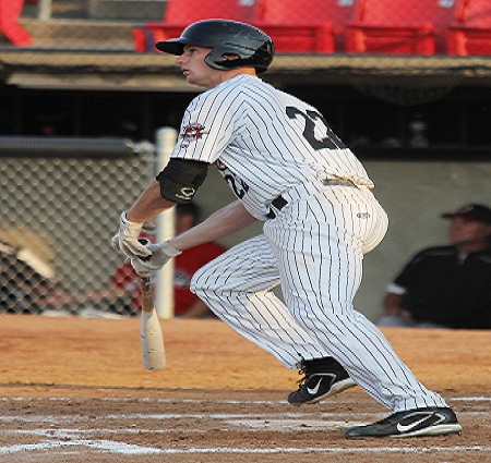 Barrows, Judah spark 12-4 romp for X's Article 1151